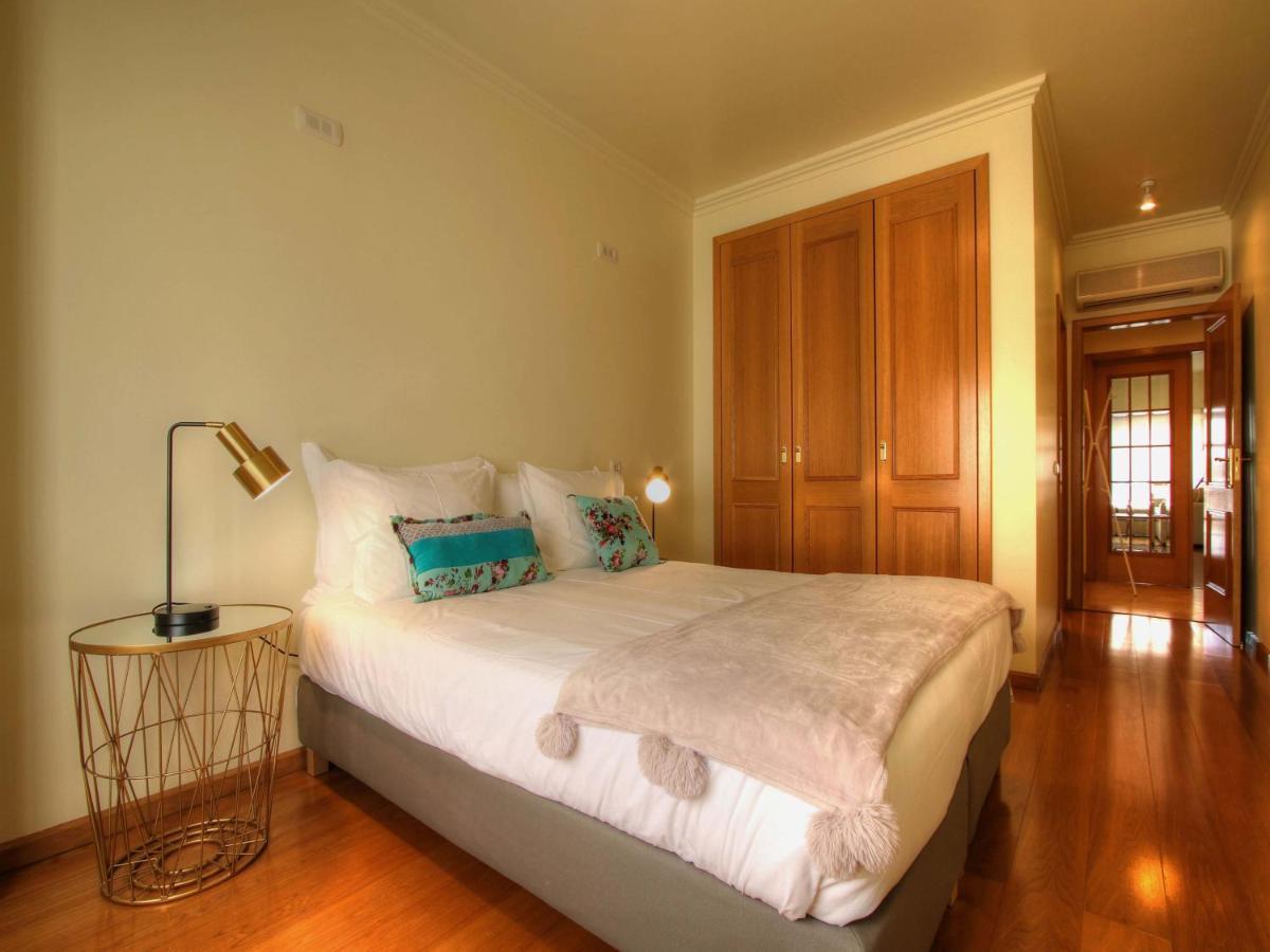 Apartment Balcony With View, Private Garage, An Elevator *