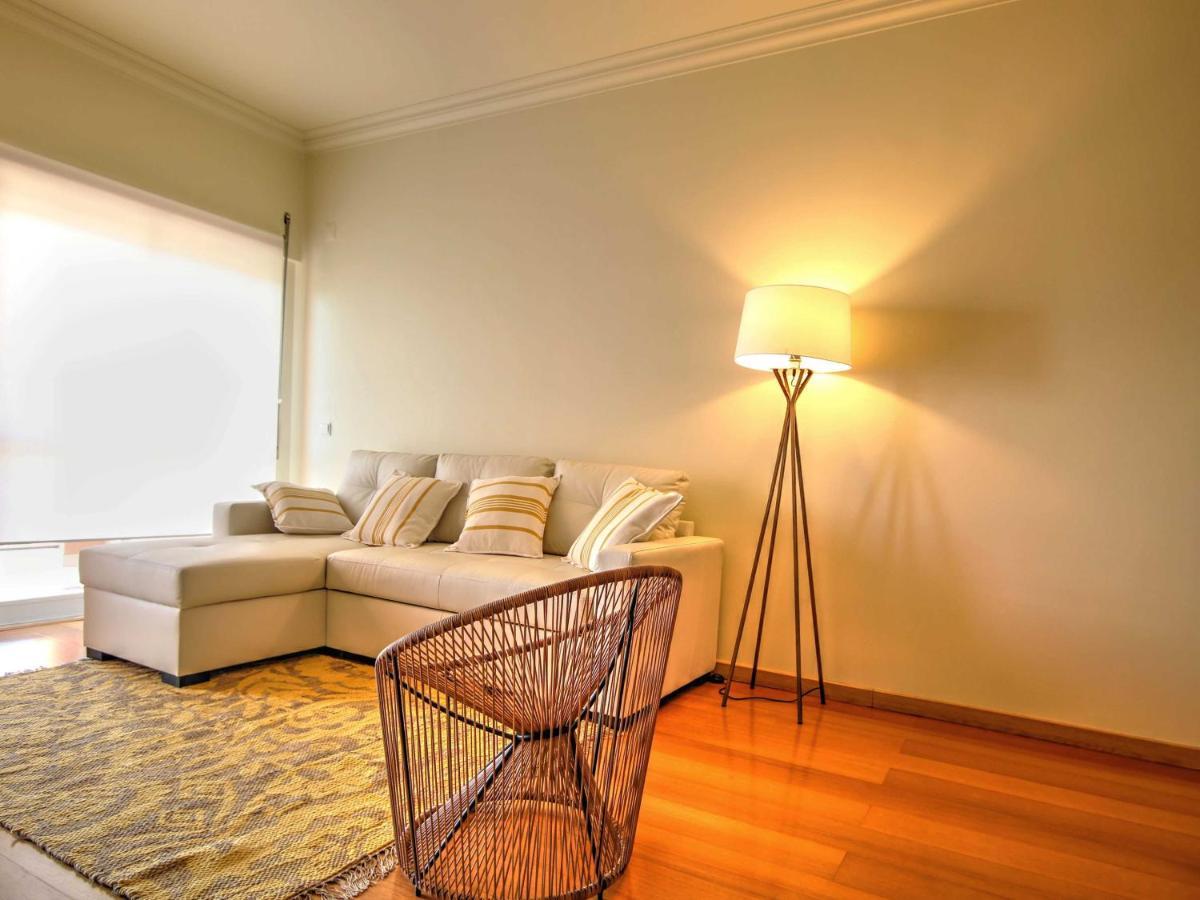 Apartment Balcony With View, Private Garage, An Elevator Setúbal